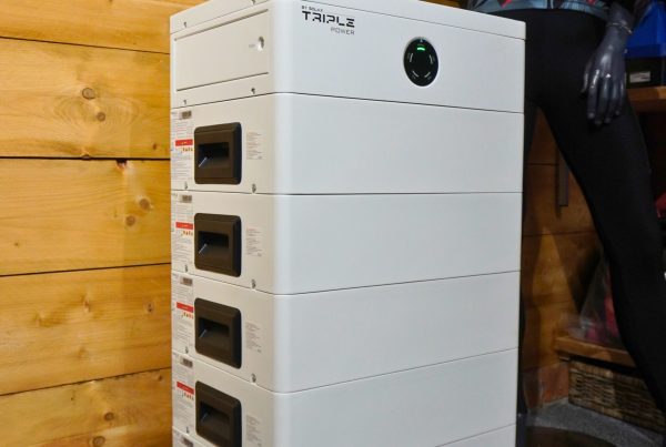 Hybride batterijopslag met Triple Power accu in fietsenzaak